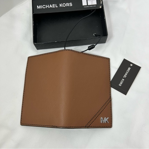 Michael Kors  Men's Jet Set Folding Card Case  Wallet  Luggage Brown - Picture 2 of 5